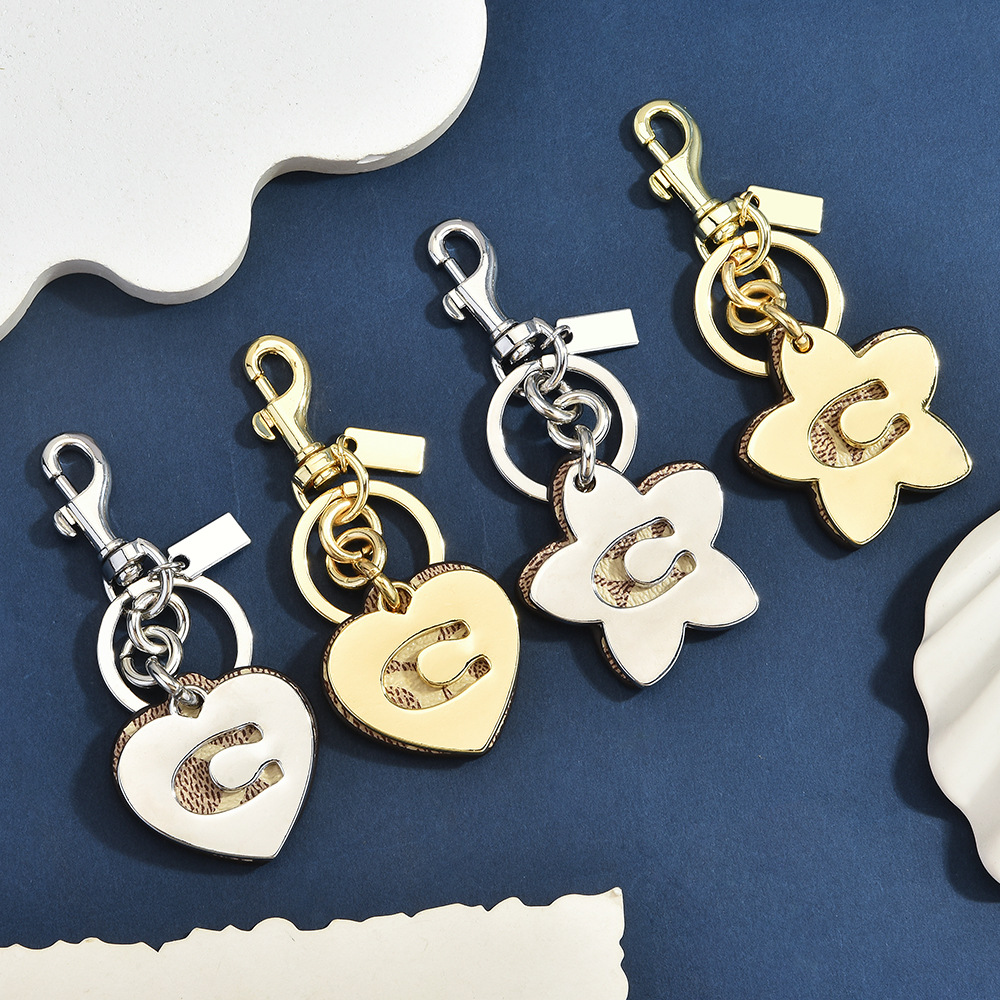 İlk Harfli C Monogram Çanta Sü - Monogram Keychain Leather incelemesi ve fiyatı